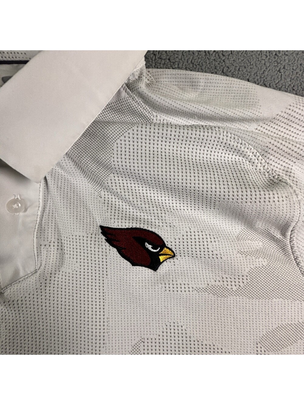 Under Armour Golf Polo Mens Large XL White Camo St Louis Cardinals - Picture 3 of 9